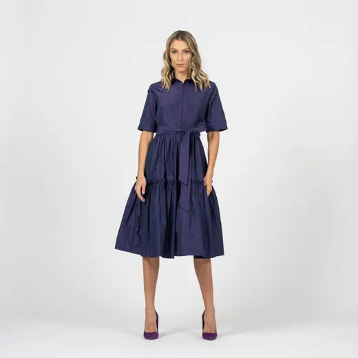 Helena lilla taftist satsiga kleit